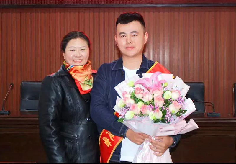 孫天賜，好樣的！